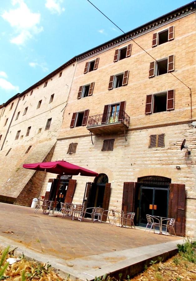 San Lorenzo Cerreto dʼEsi Extérieur photo