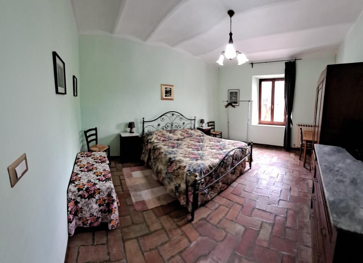 San Lorenzo Cerreto dʼEsi Extérieur photo